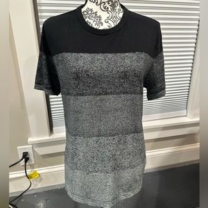 Men’s Express T-Shirt, Size Medium